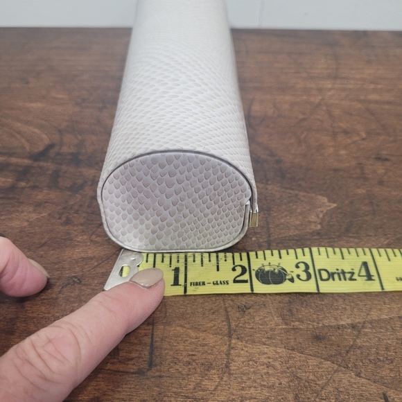 EUC Jimmy Choo Faux Snakeskin Hard Eyeglass Case Unisex/Women's/Men's - Picture 9 of 9